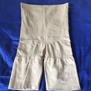 3/$20 Assets by Sara Blakely, Spanx